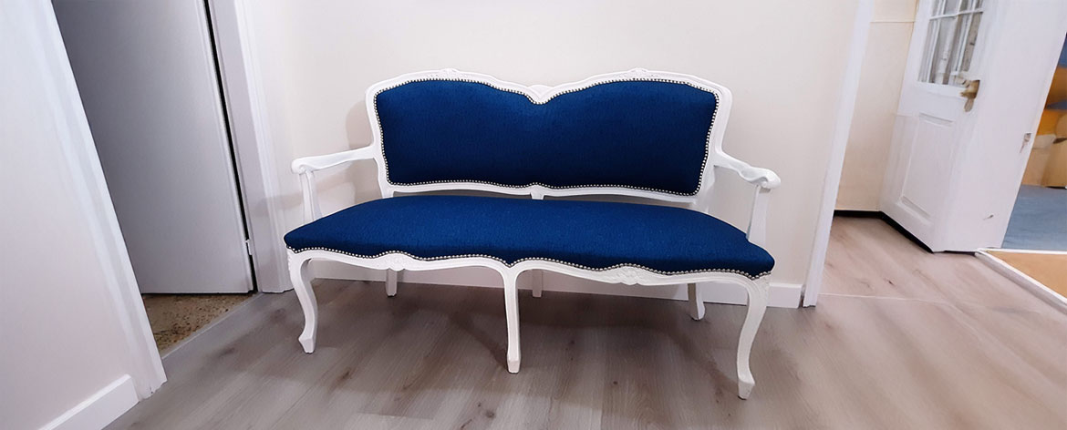 Divano blu